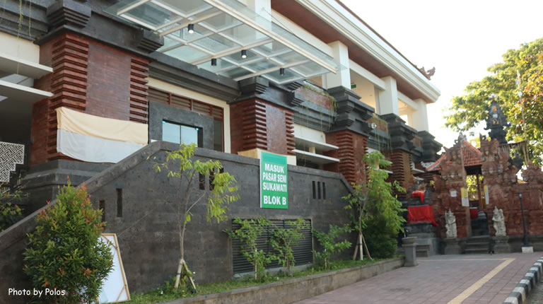 Sukawati Souvenirs Market North Building
